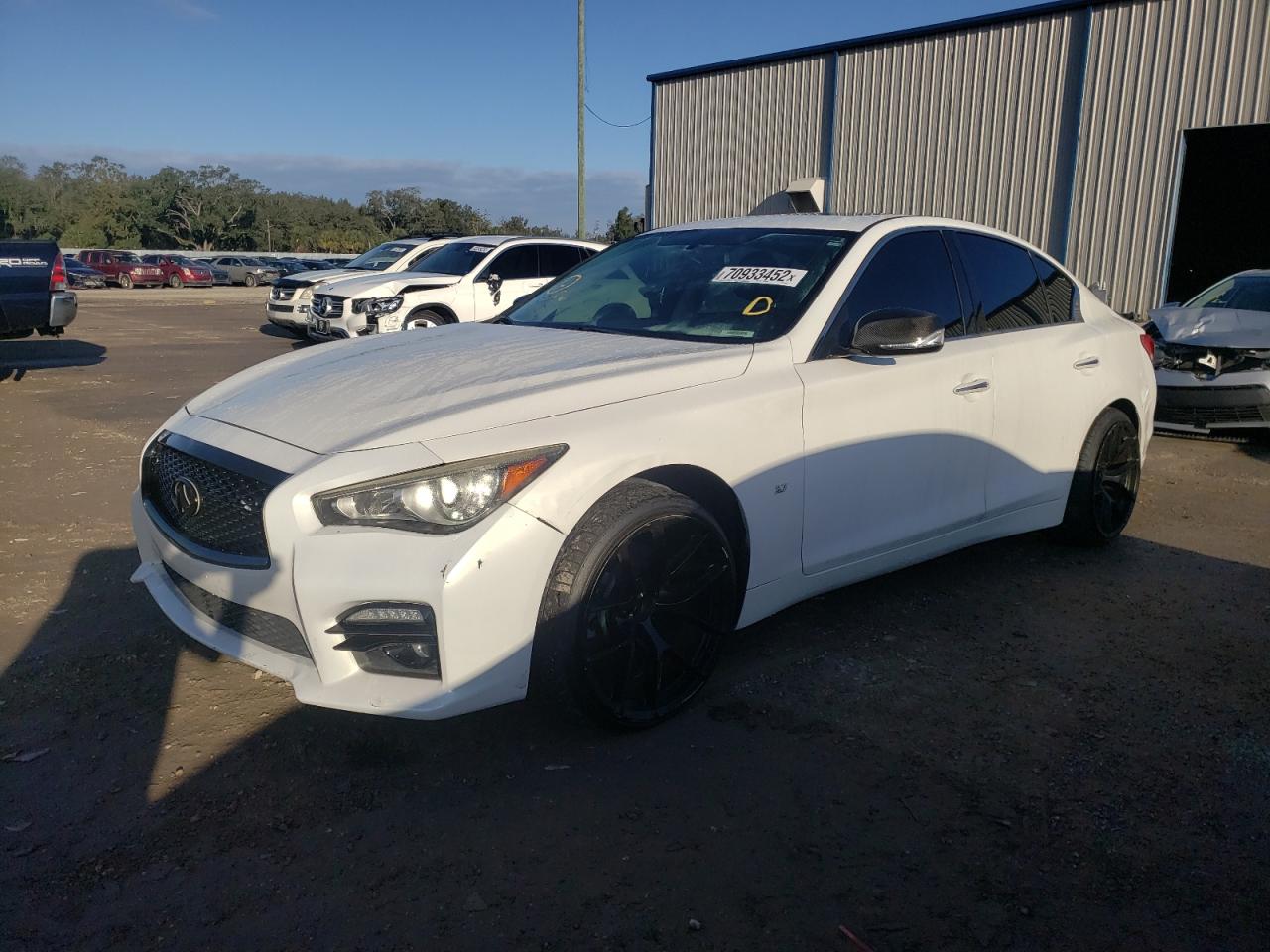 Infiniti Q50 base (2014)