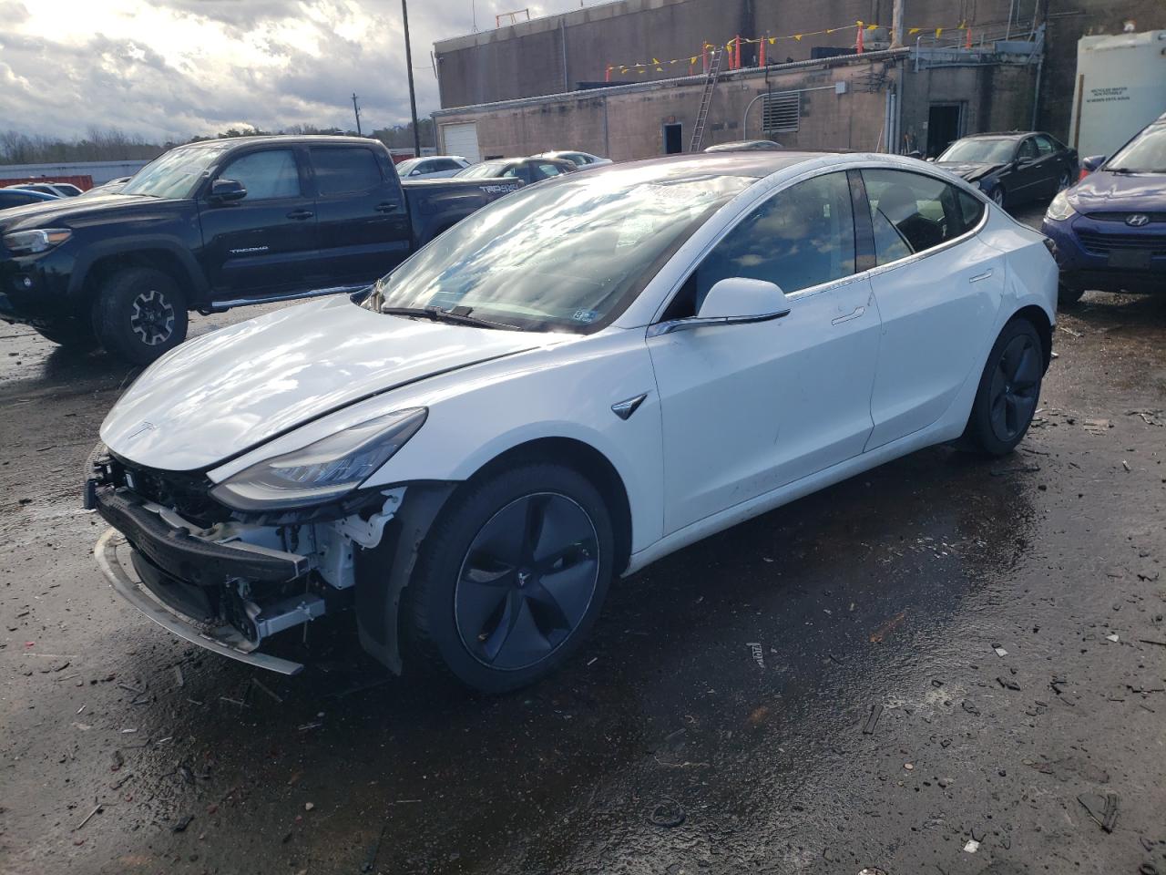 Tesla Model 3 (2018)