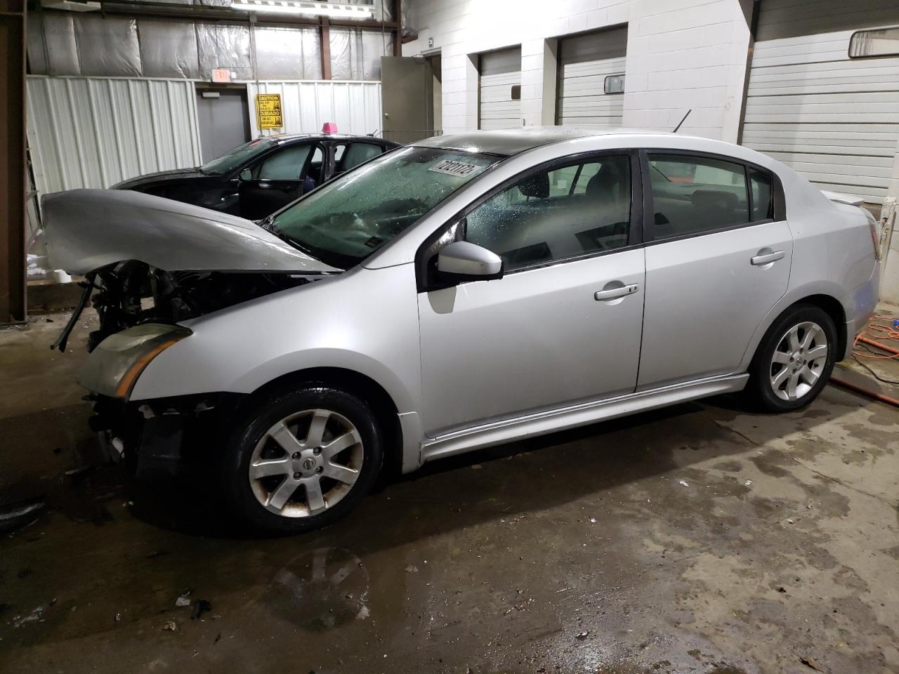 Nissan Sentra 2-0 (2011)