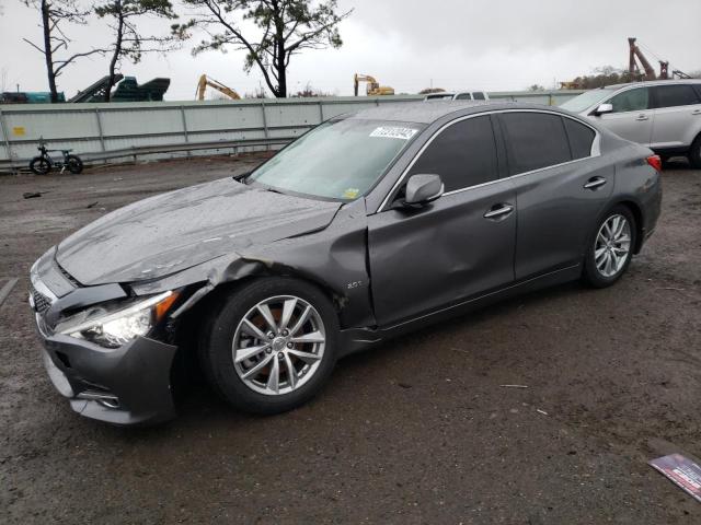 Infiniti Q50 base (2016)