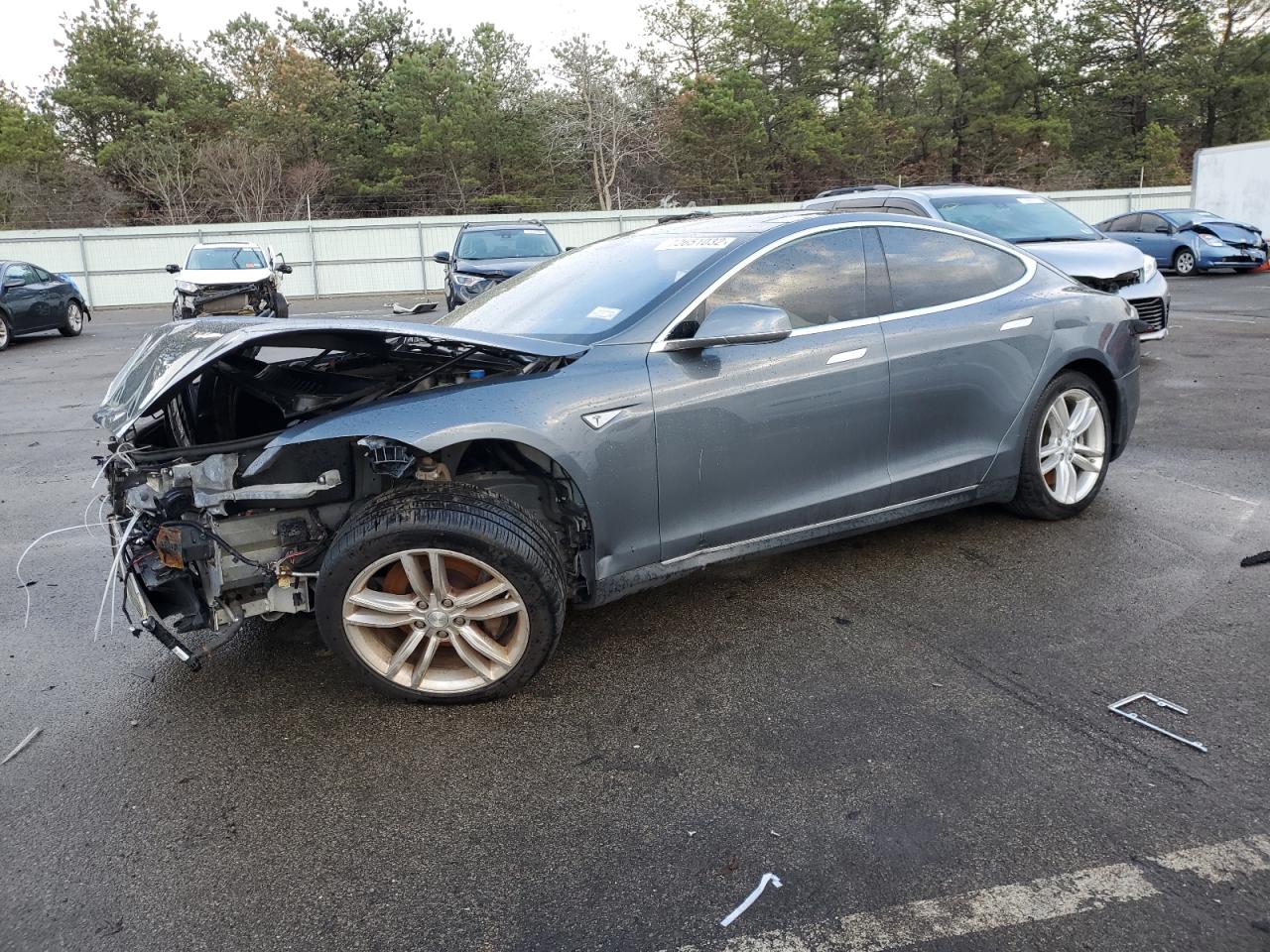 Tesla Model s (2013)
