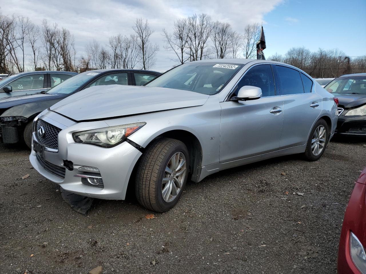 Infiniti Q50 base (2014)