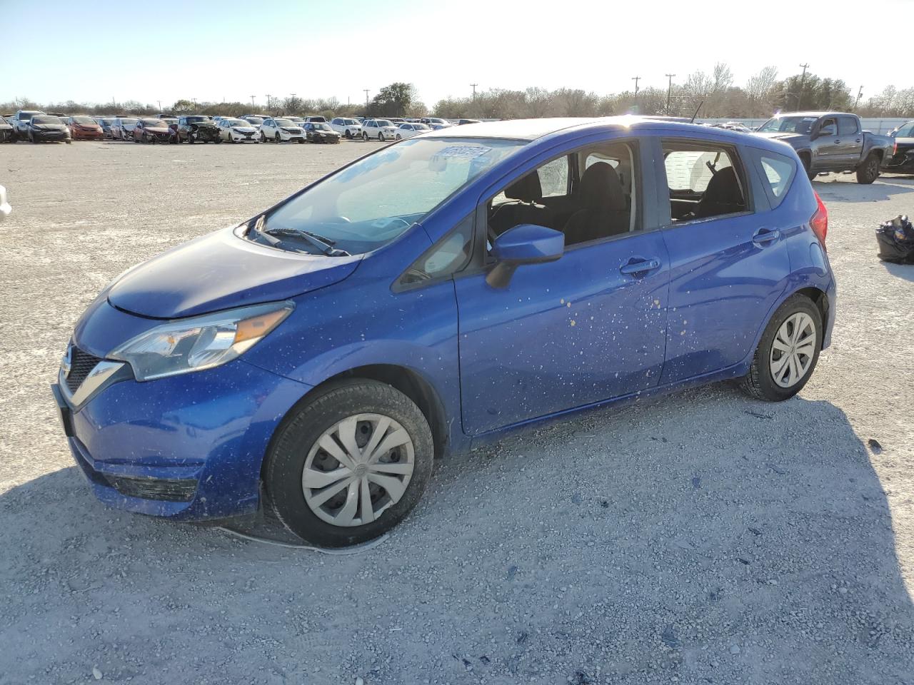 Nissan Versa note (2017)