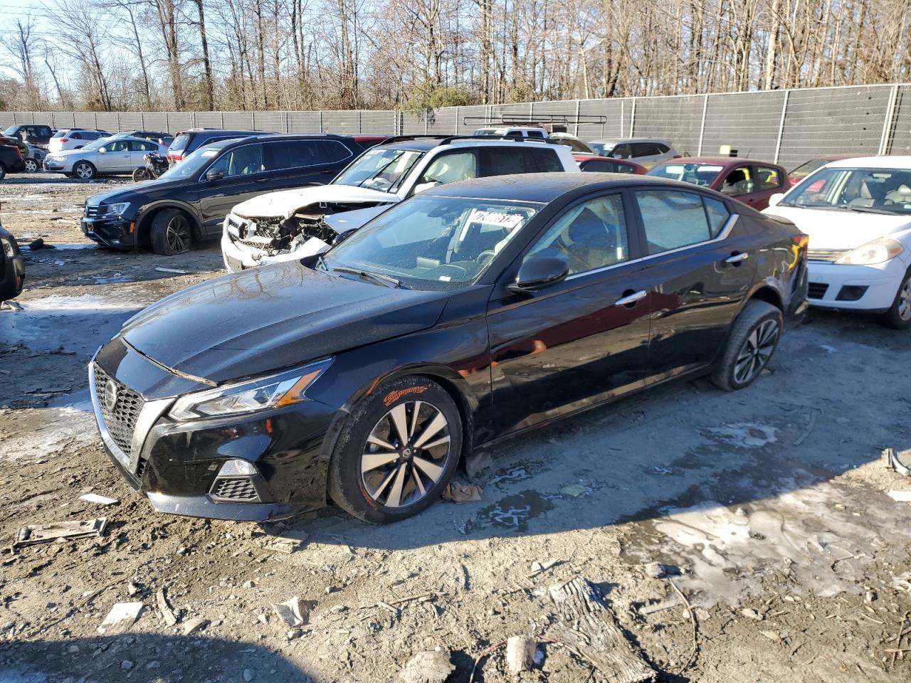 Nissan Altima sv (2021)