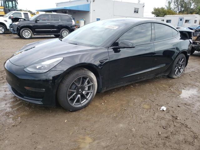 Tesla Model 3 (2021)