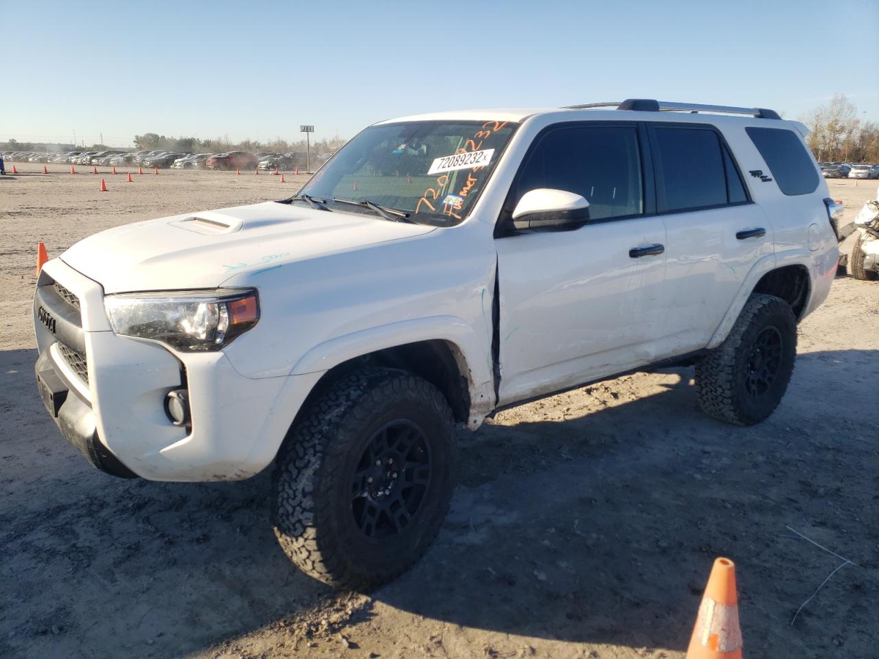 Toyota 4runner sr (2018)