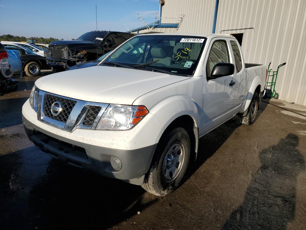 Nissan Frontier s (2019)