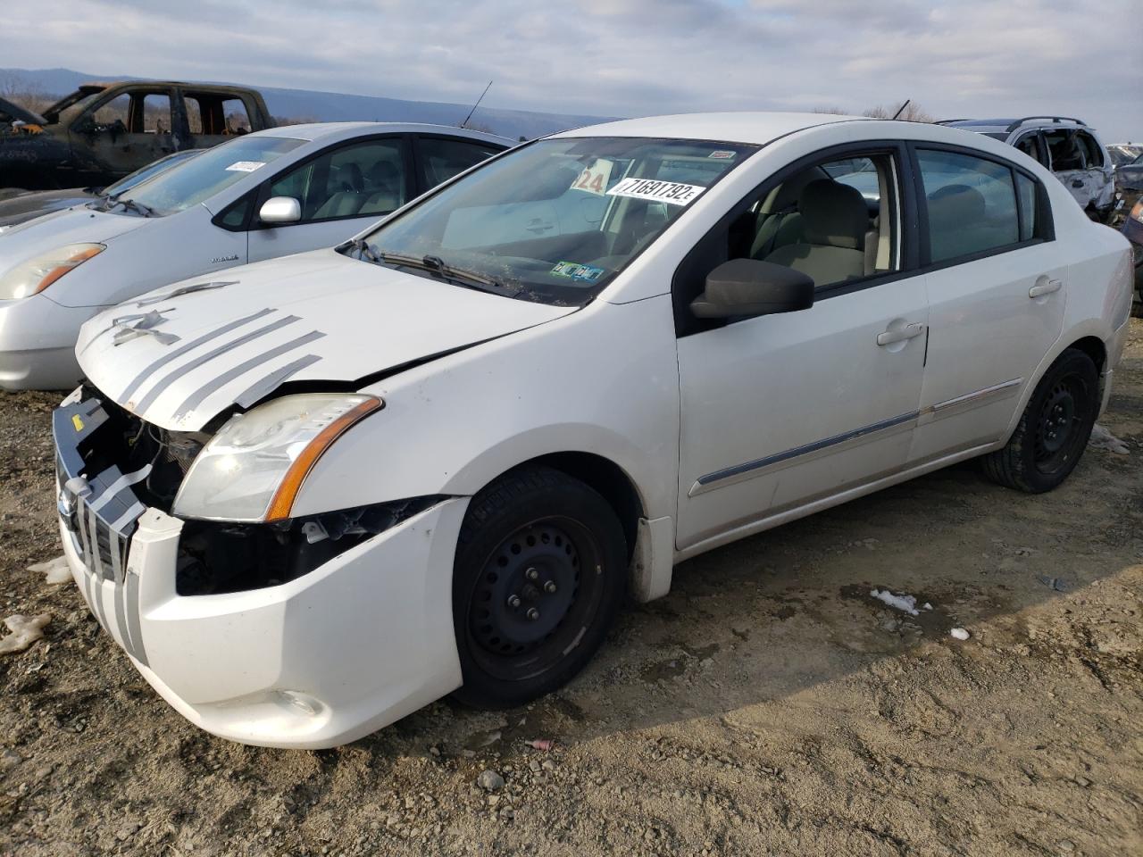 Nissan Sentra 2-0 (2010)