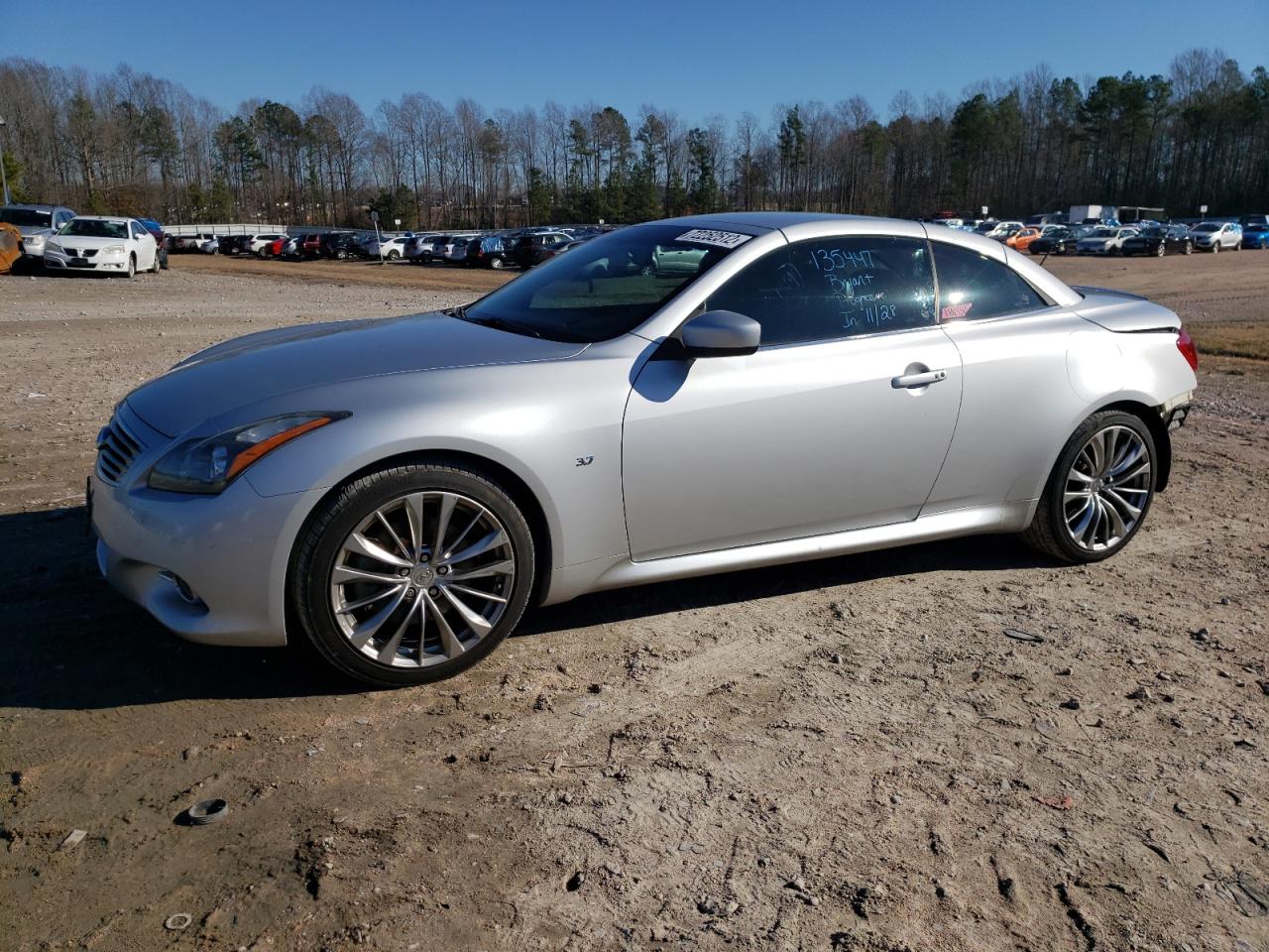Infiniti Q60 base (2014)