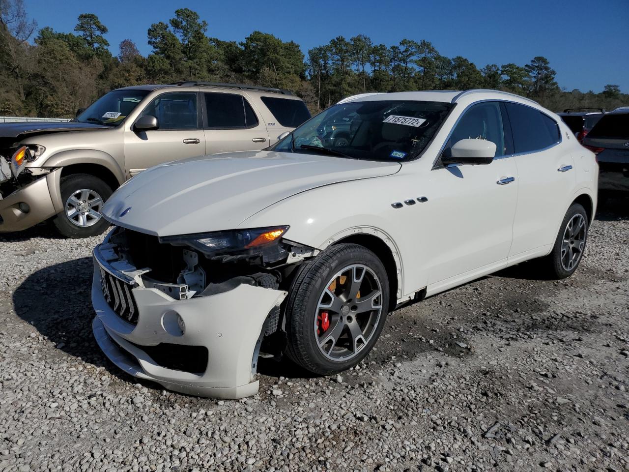 Maserati Levante s (2017)