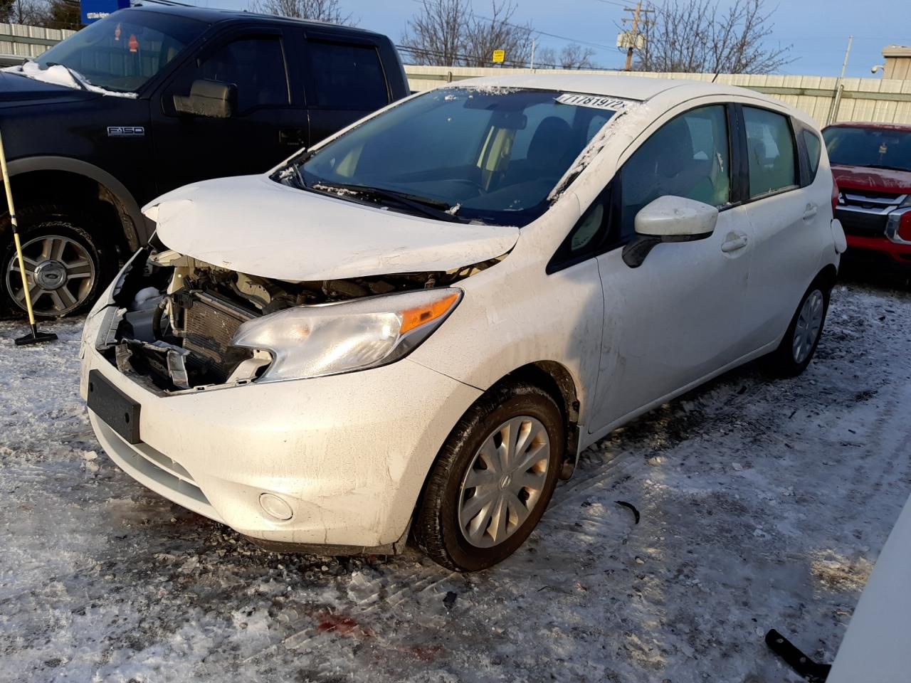Nissan Versa note (2015)