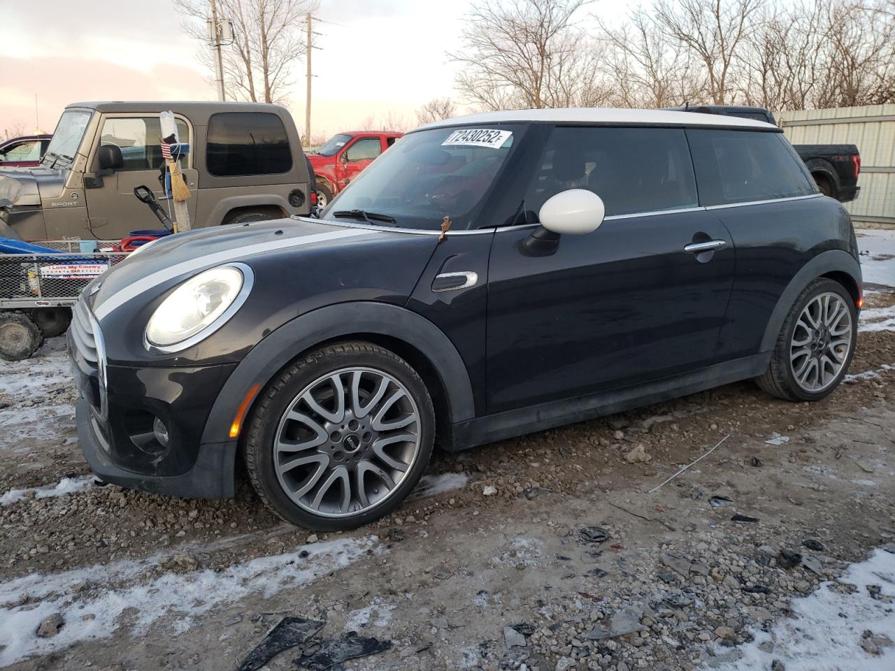 Mini Cooper (2015)