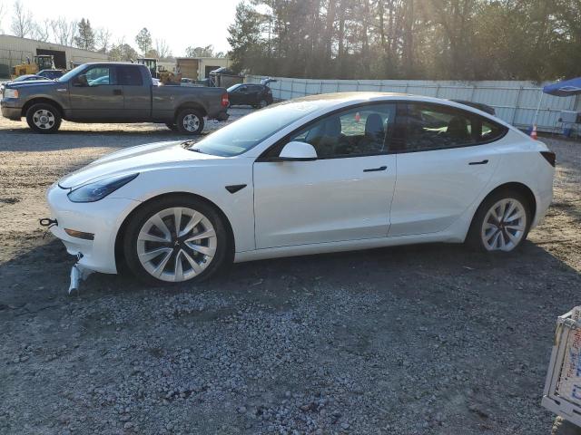 Tesla Model 3 (2022)