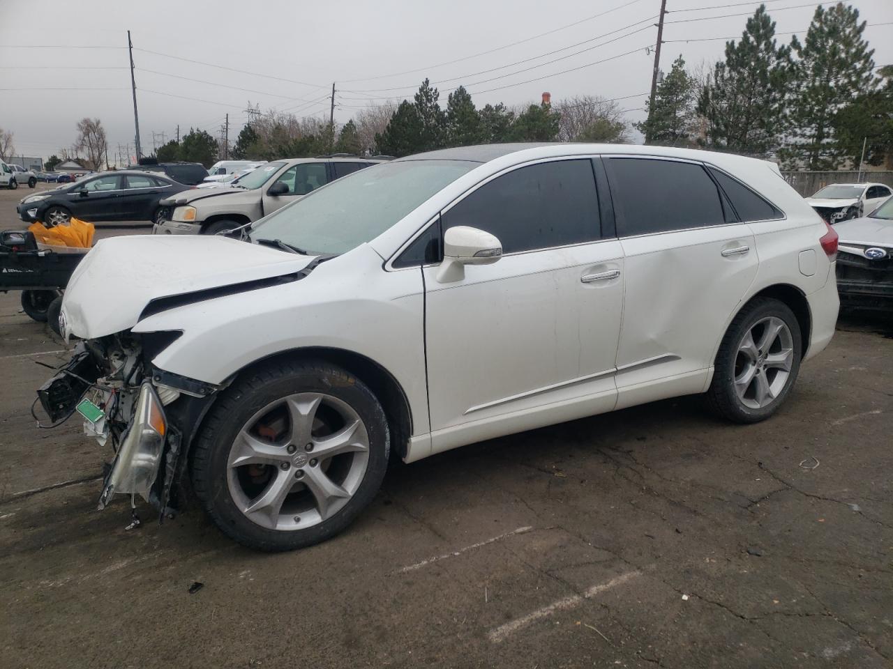 Toyota Venza le (2013)