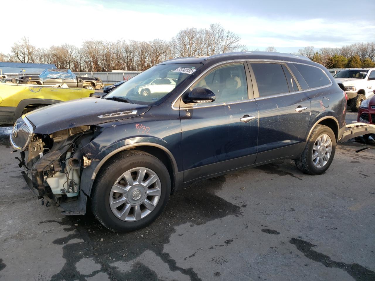 Buick Enclave cx (2011)