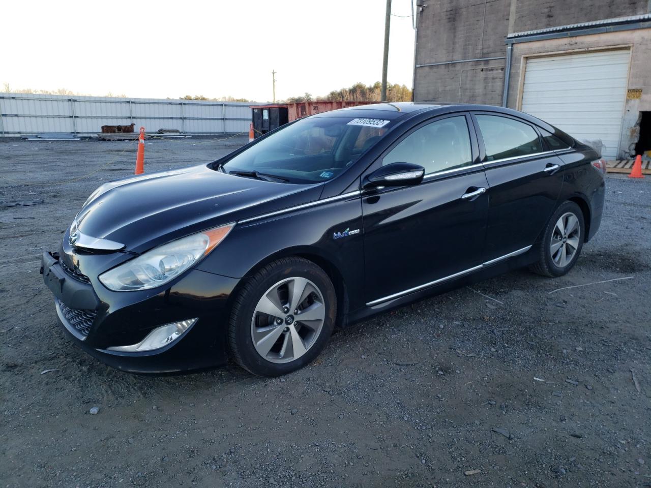 Hyundai Sonata hyb (2012)