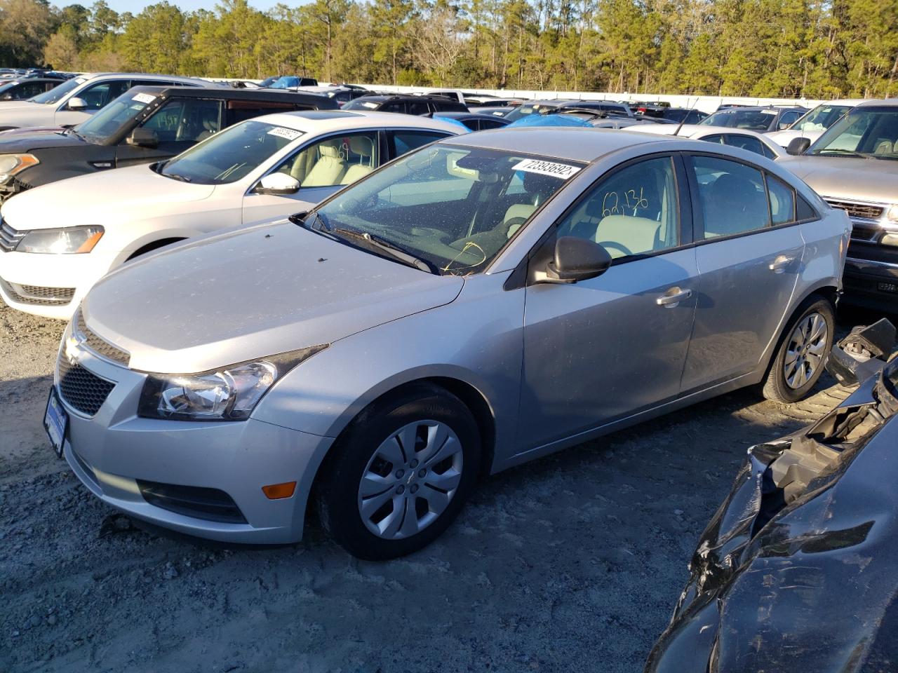 Chevrolet Cruze ls (2014)