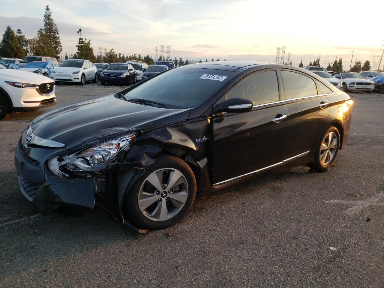 Hyundai Sonata hyb (2012)