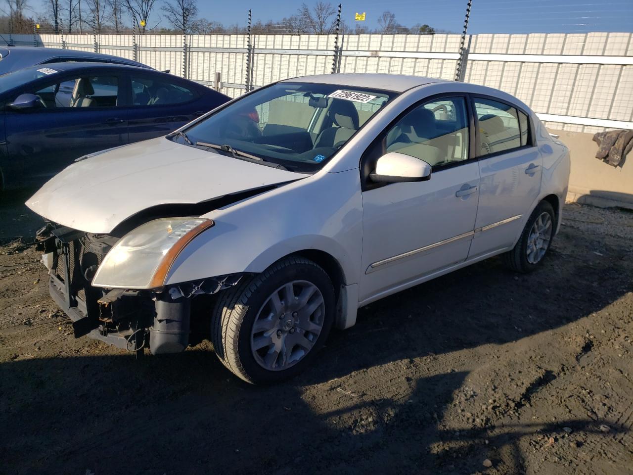 Nissan Sentra 2-0 (2011)