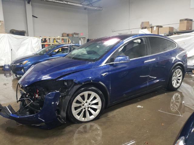 Tesla Model x (2017)