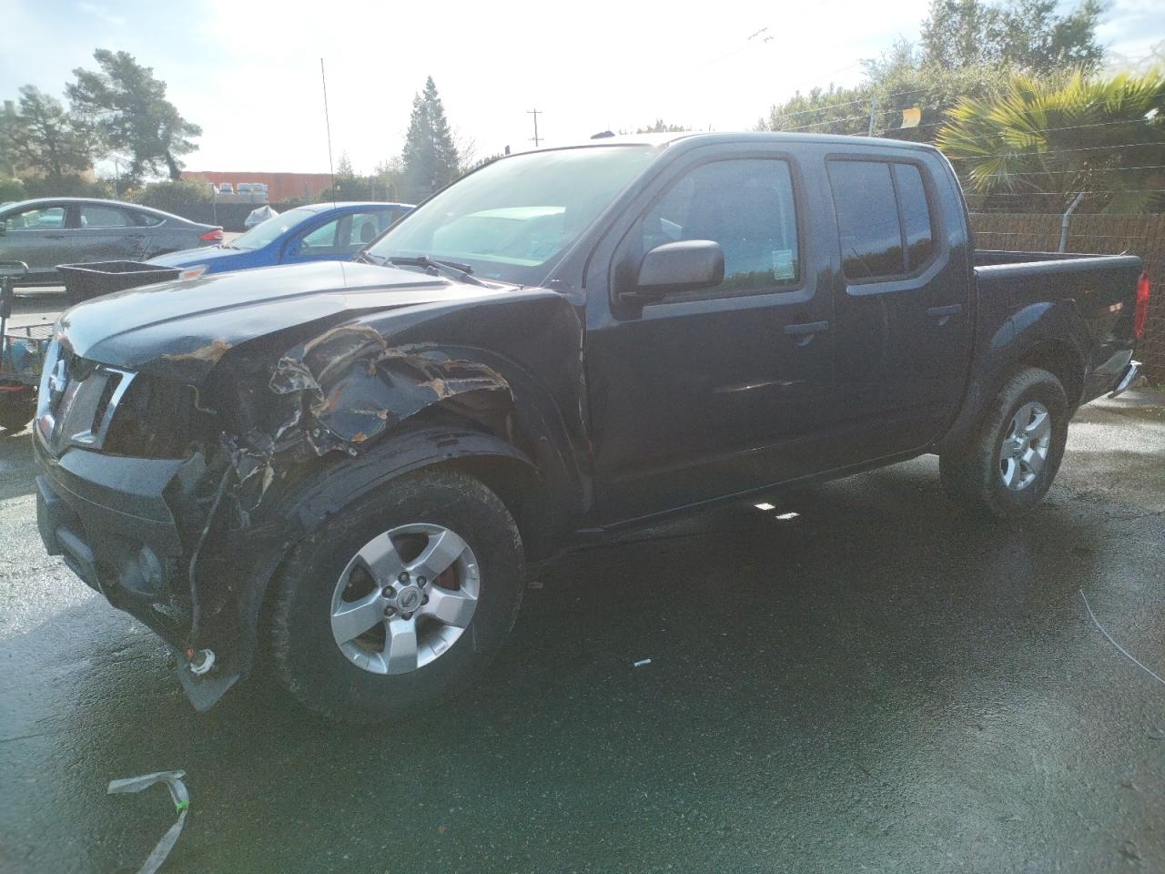 Nissan Frontier s (2012)