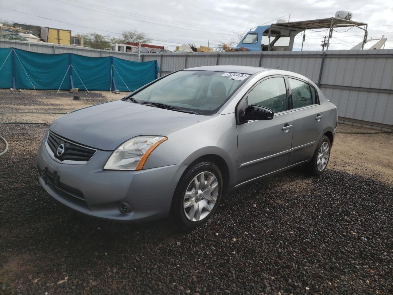 Nissan Sentra 2-0 (2011)