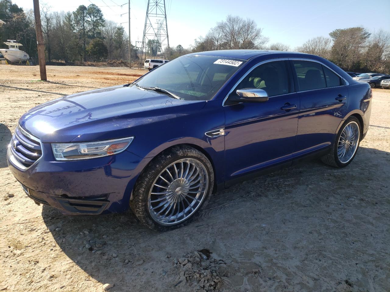 Ford Taurus lim (2014)