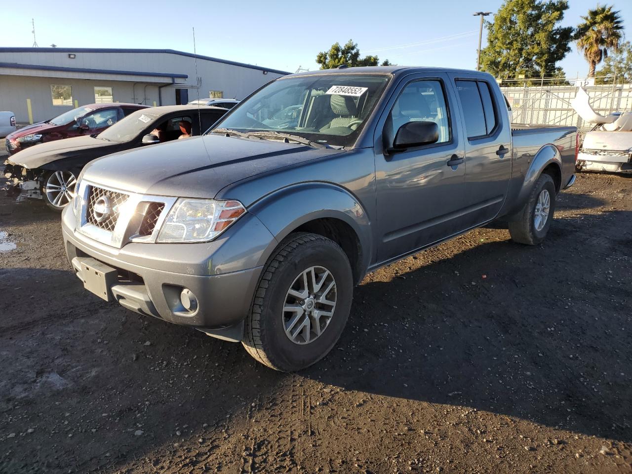 Nissan Frontier s (2017)
