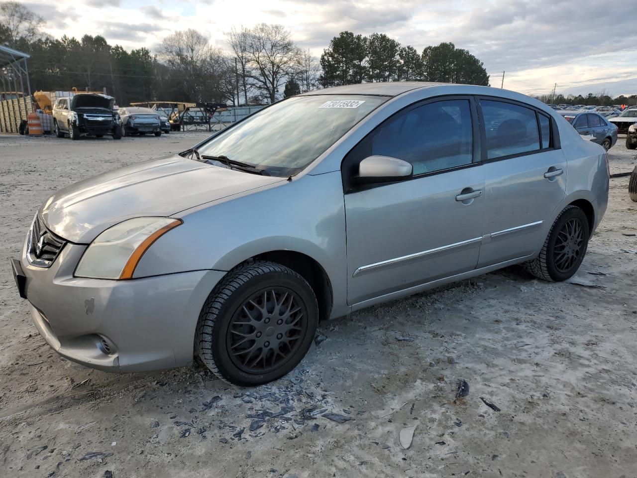 Nissan Sentra 2-0 (2012)