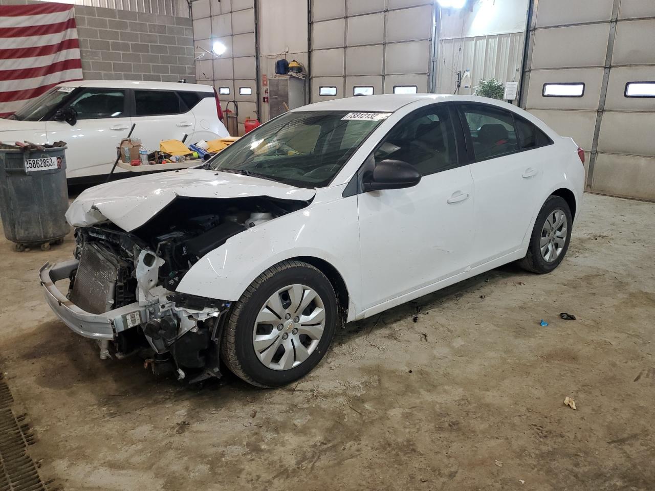 Chevrolet Cruze ls (2015)