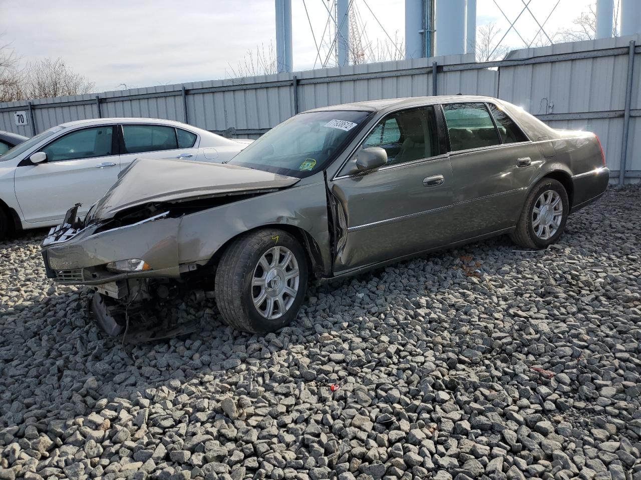 Cadillac Dts luxury (2011)