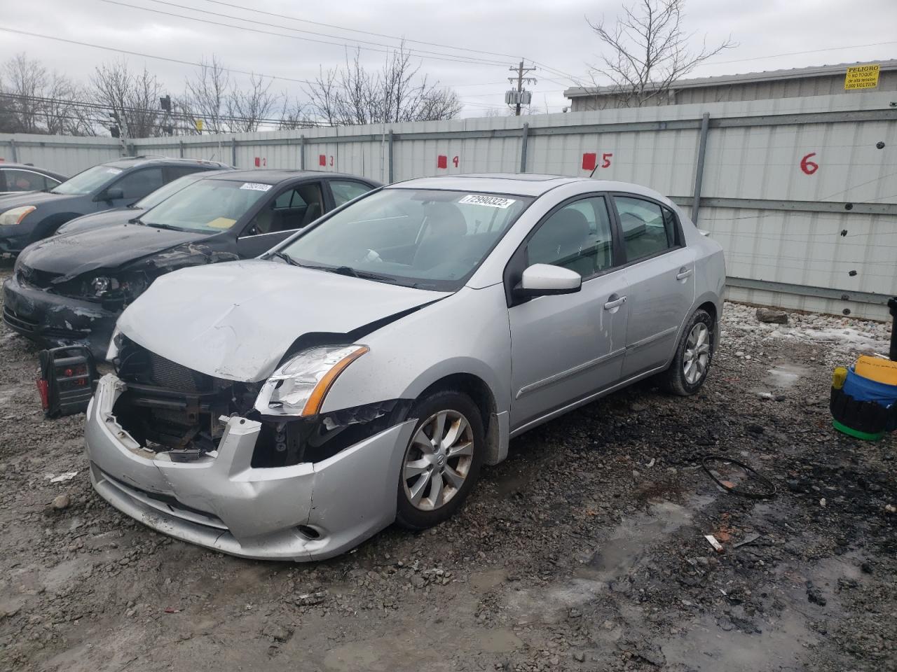 Nissan Sentra 2-0 (2012)