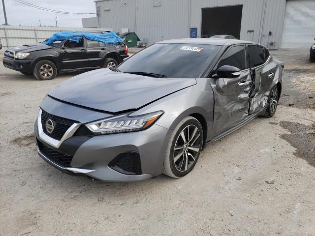 Nissan Maxima sv (2021)