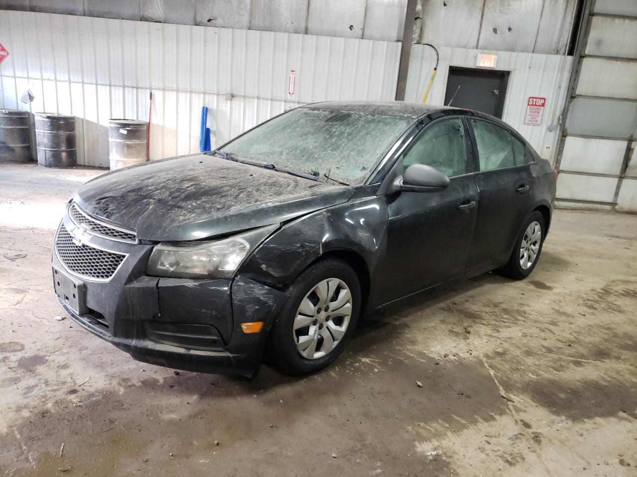 Chevrolet Cruze ls (2014)