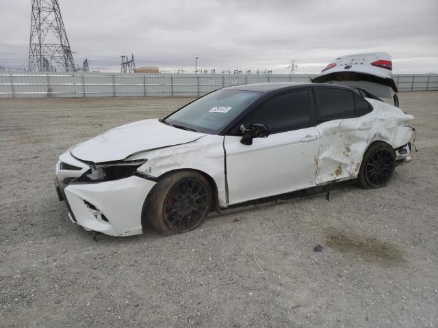 Toyota Camry trd (2022)