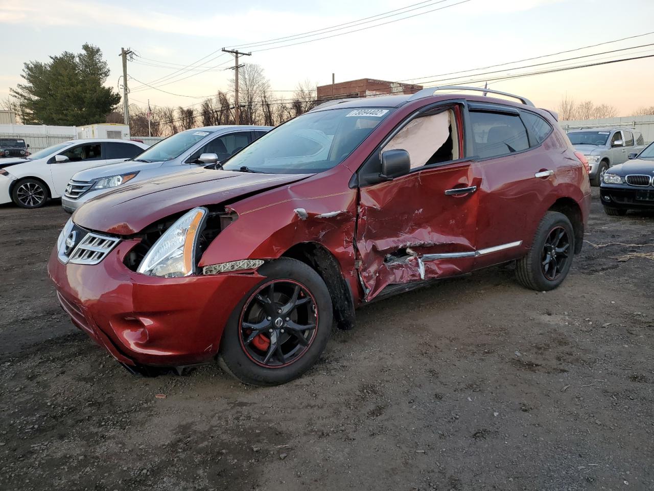 Nissan Rogue sele (2014)