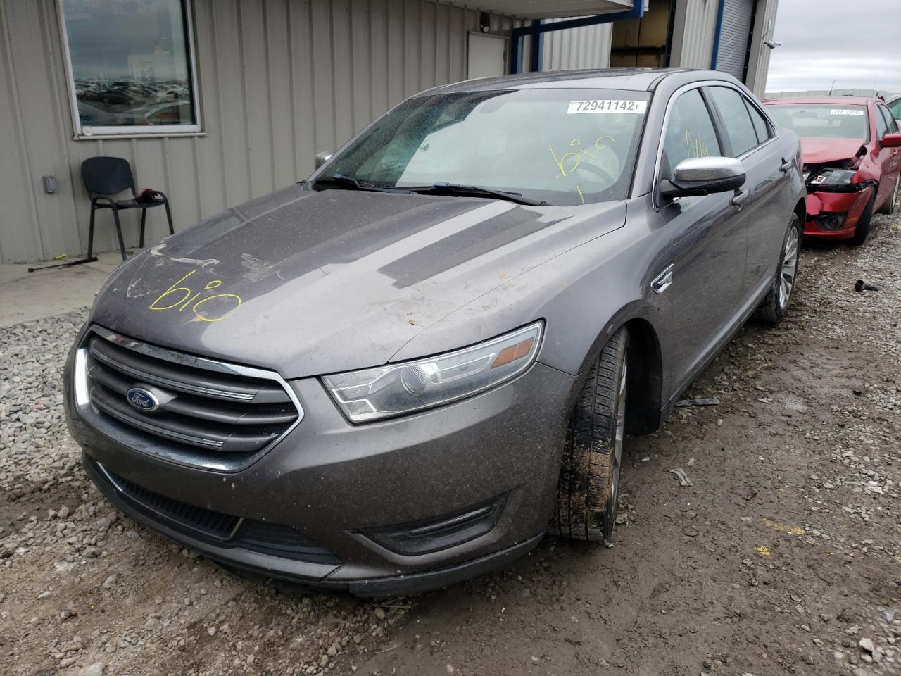 Ford Taurus lim (2013)