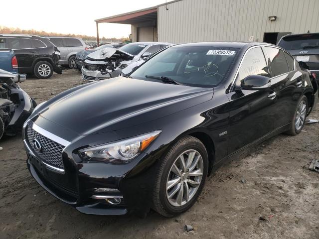 Infiniti Q50 hybrid (2015)