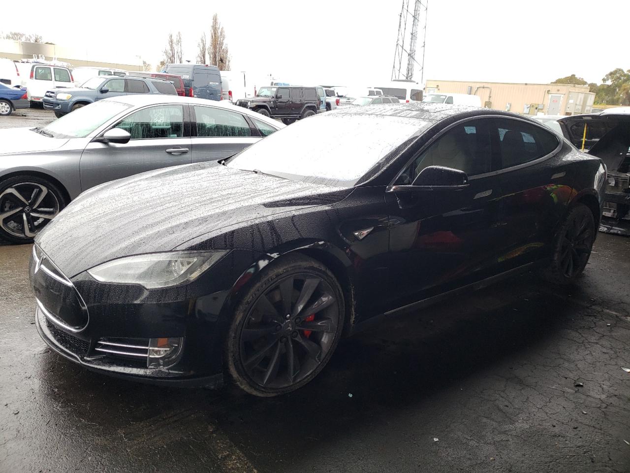 Tesla Model s (2016)