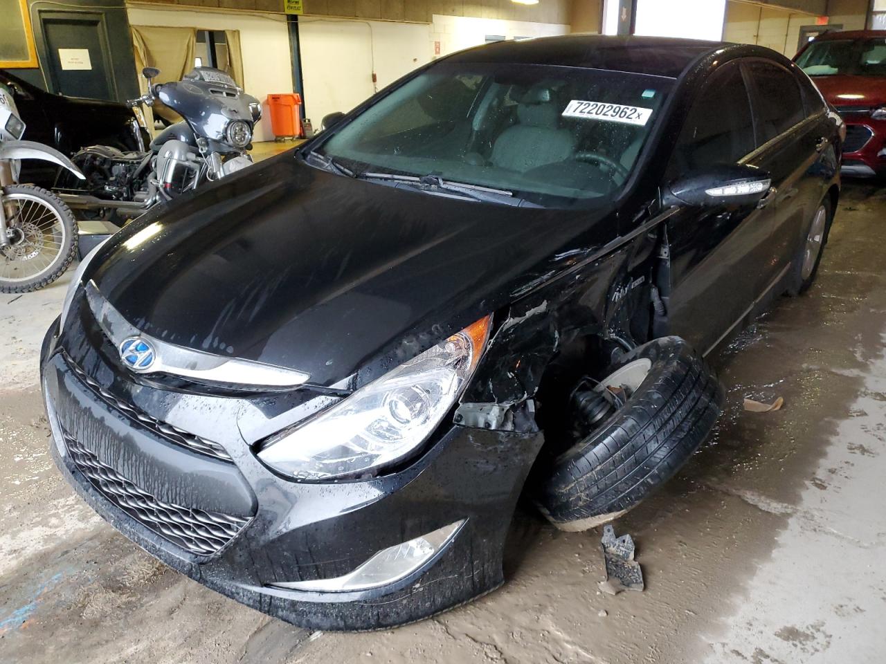 Hyundai Sonata hyb (2013)