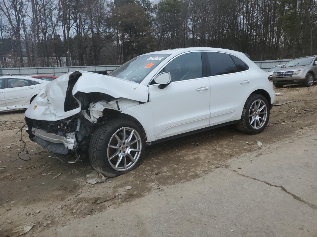Porsche Macan (2016)