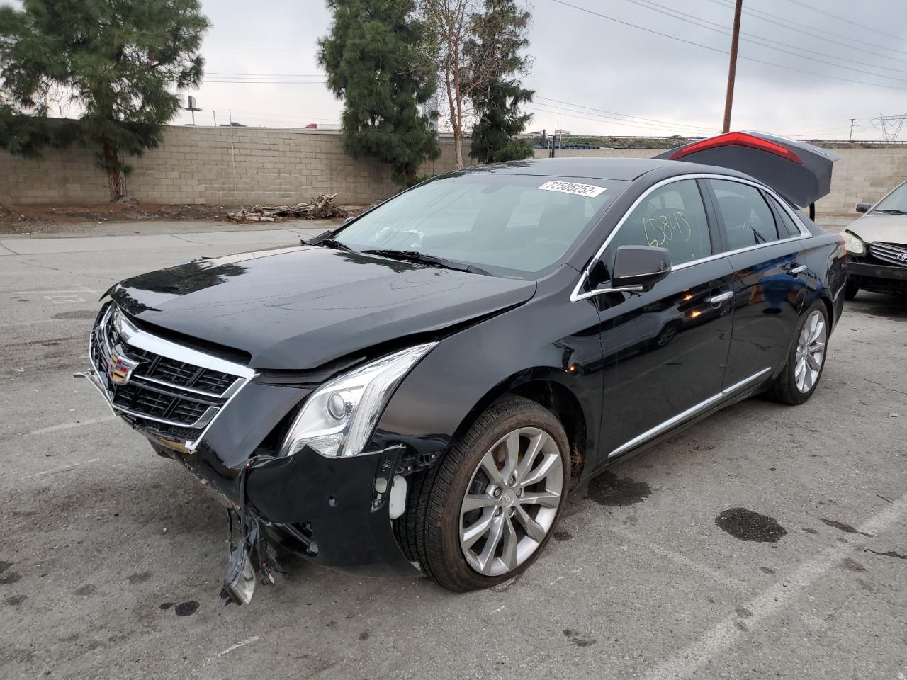Cadillac Xts luxury (2017)