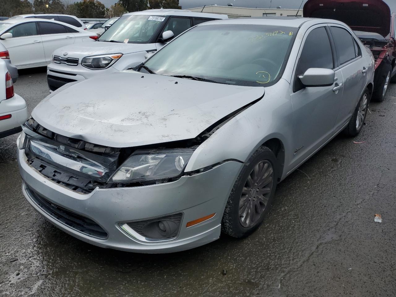 Ford Fusion hyb (2010)