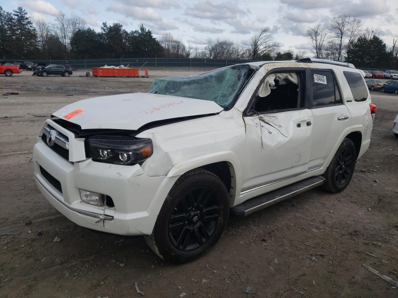 Toyota 4runner sr (2011)