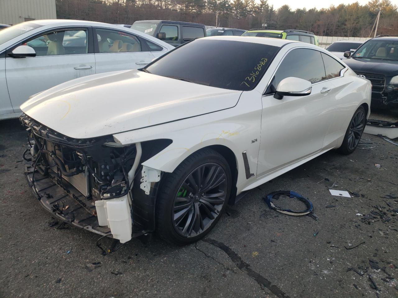 Infiniti Q60 premiu (2017)