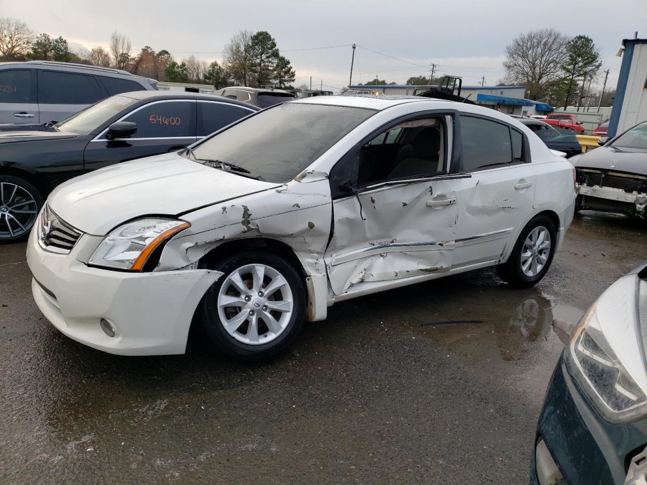 Nissan Sentra 2-0 (2012)