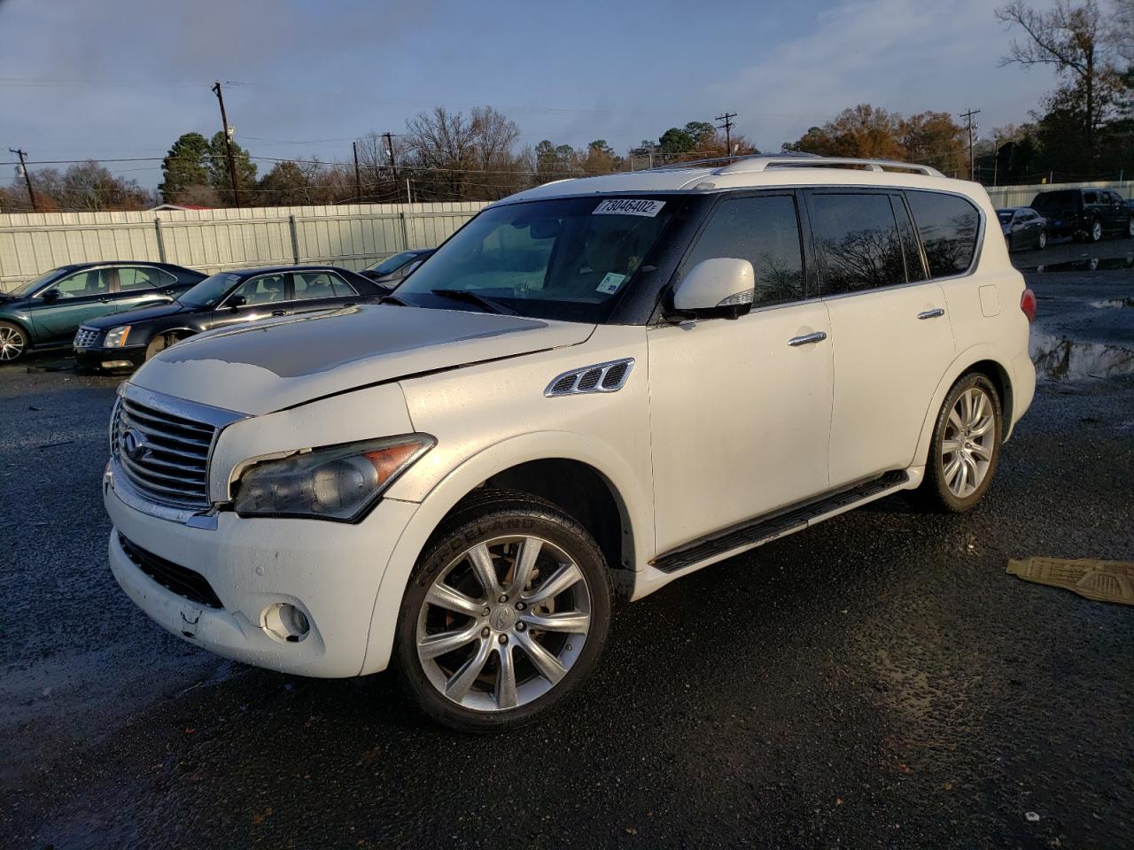 Infiniti Qx56 (2012)