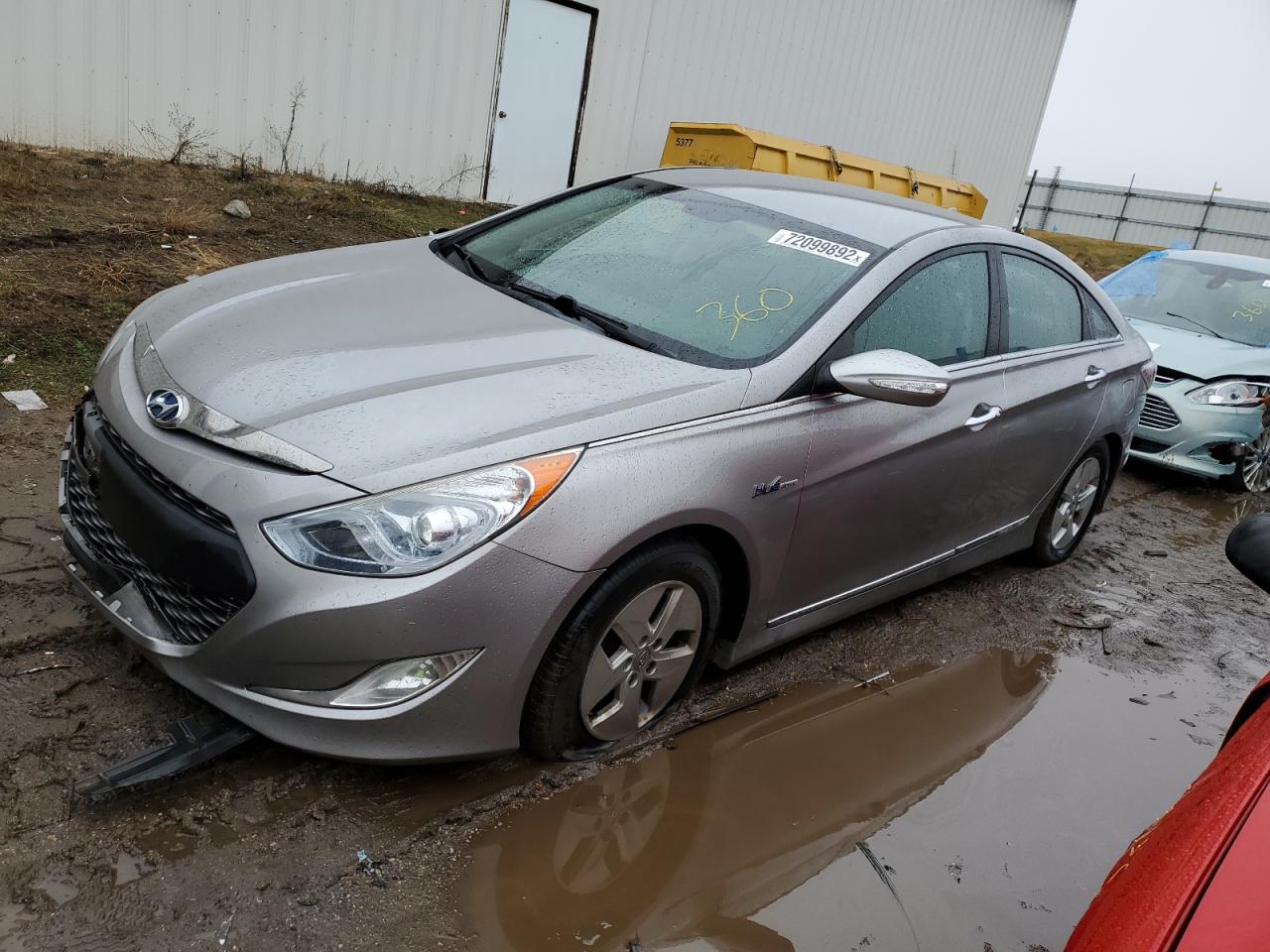 Hyundai Sonata hyb (2012)