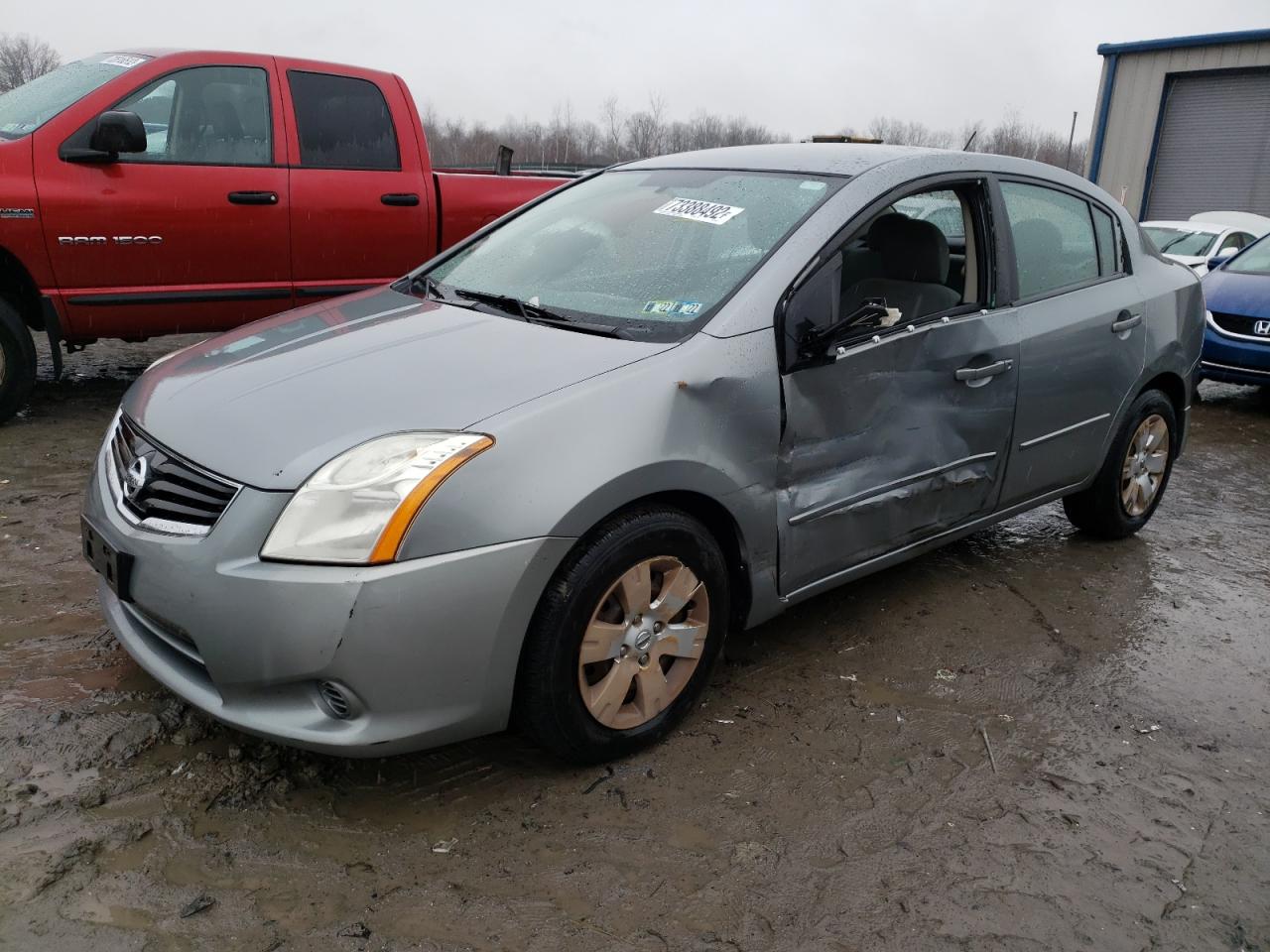 Nissan Sentra 2-0 (2010)