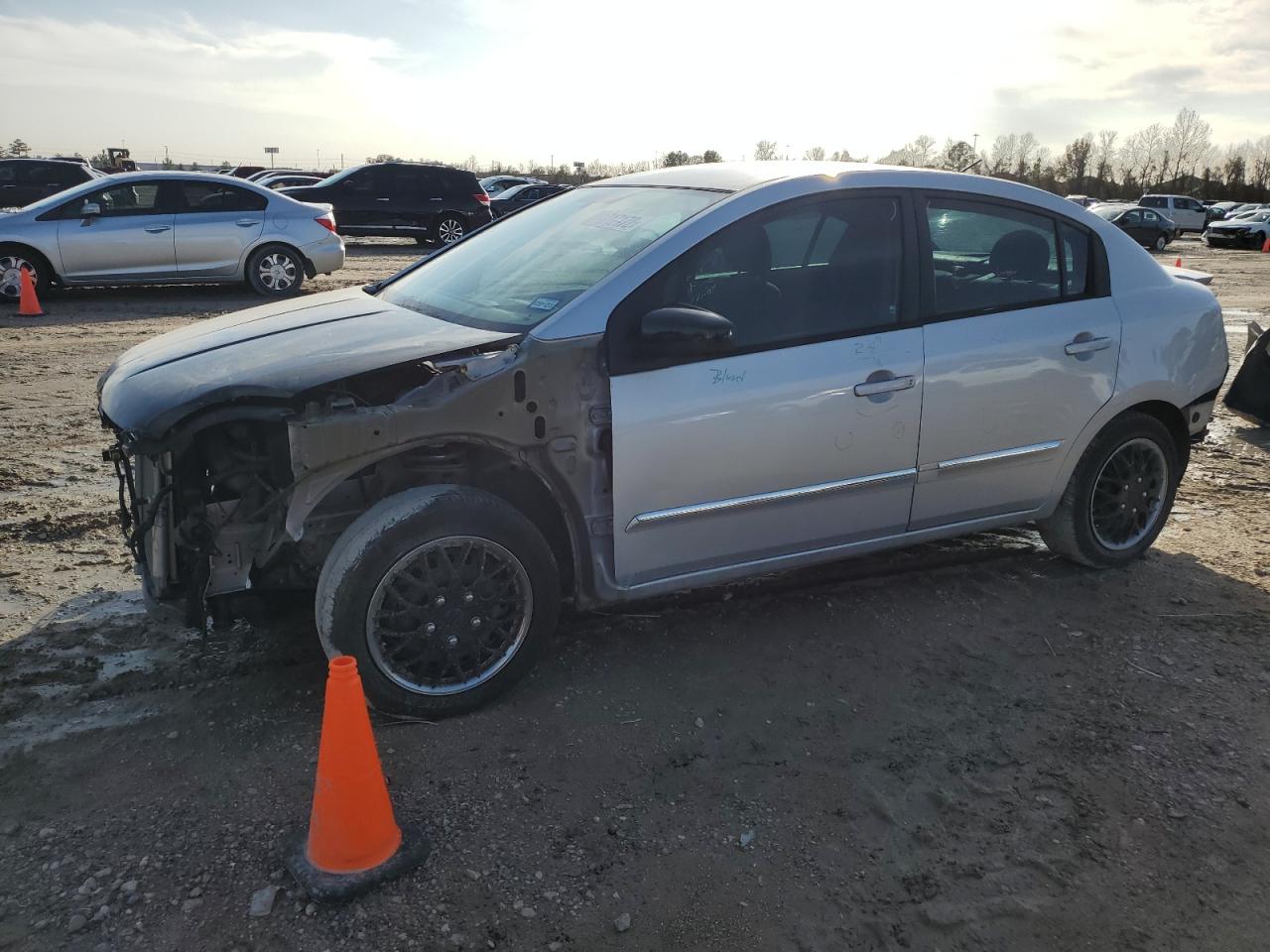 Nissan Sentra 2-0 (2012)